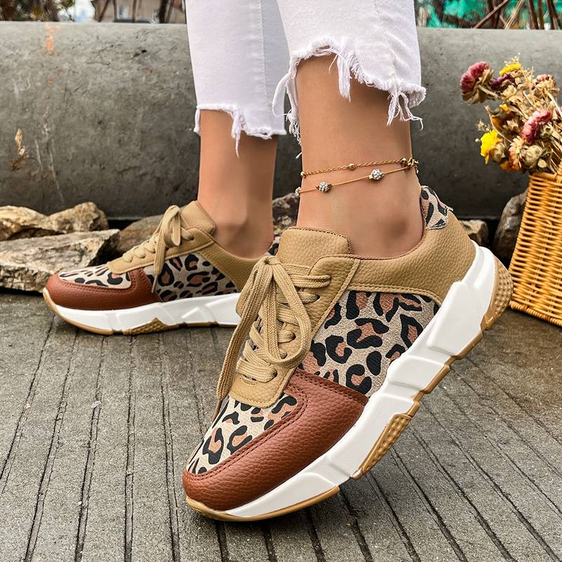 Kamila - Africa Leopard Comfort Lace Sneaker