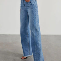 Camilla - High Waisted Jeans