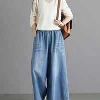 Ellie - Mid Waisted Oversized Jeans