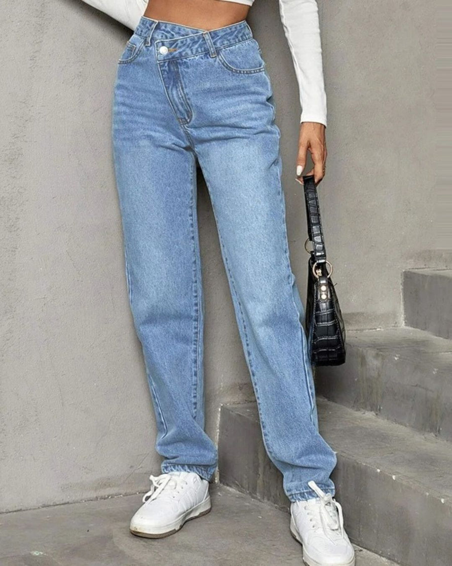 Nicole - High Waisted Jeans