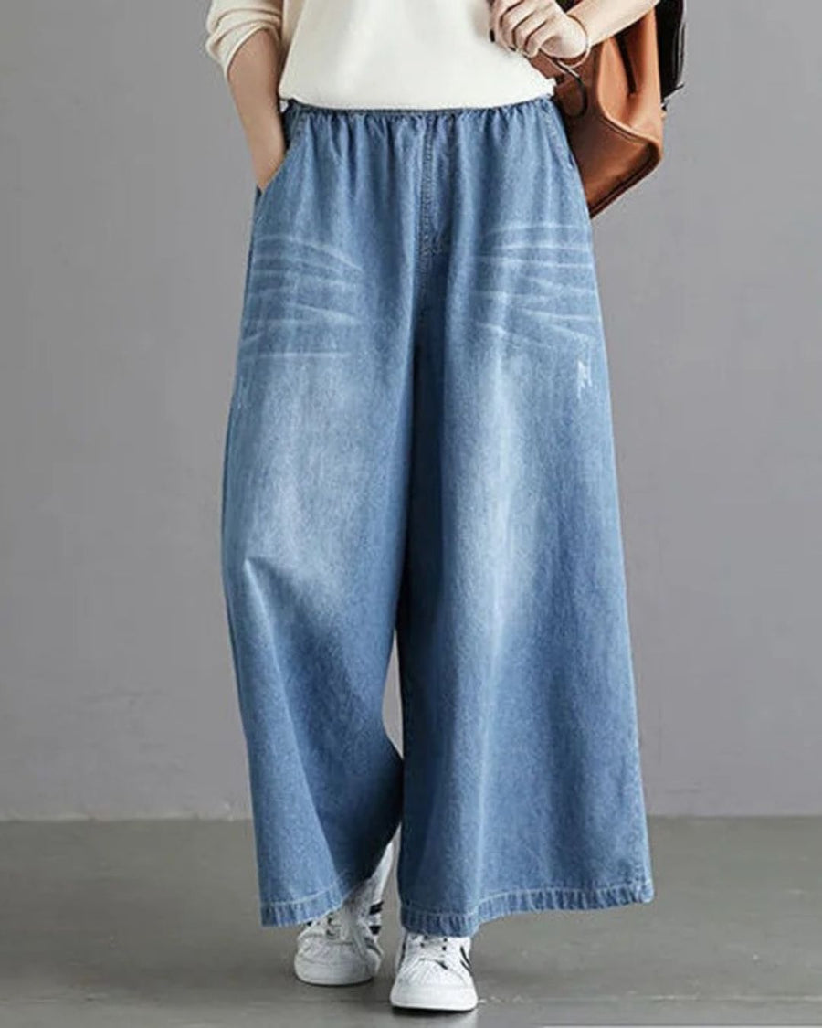 Ellie - Mid Waisted Oversized Jeans