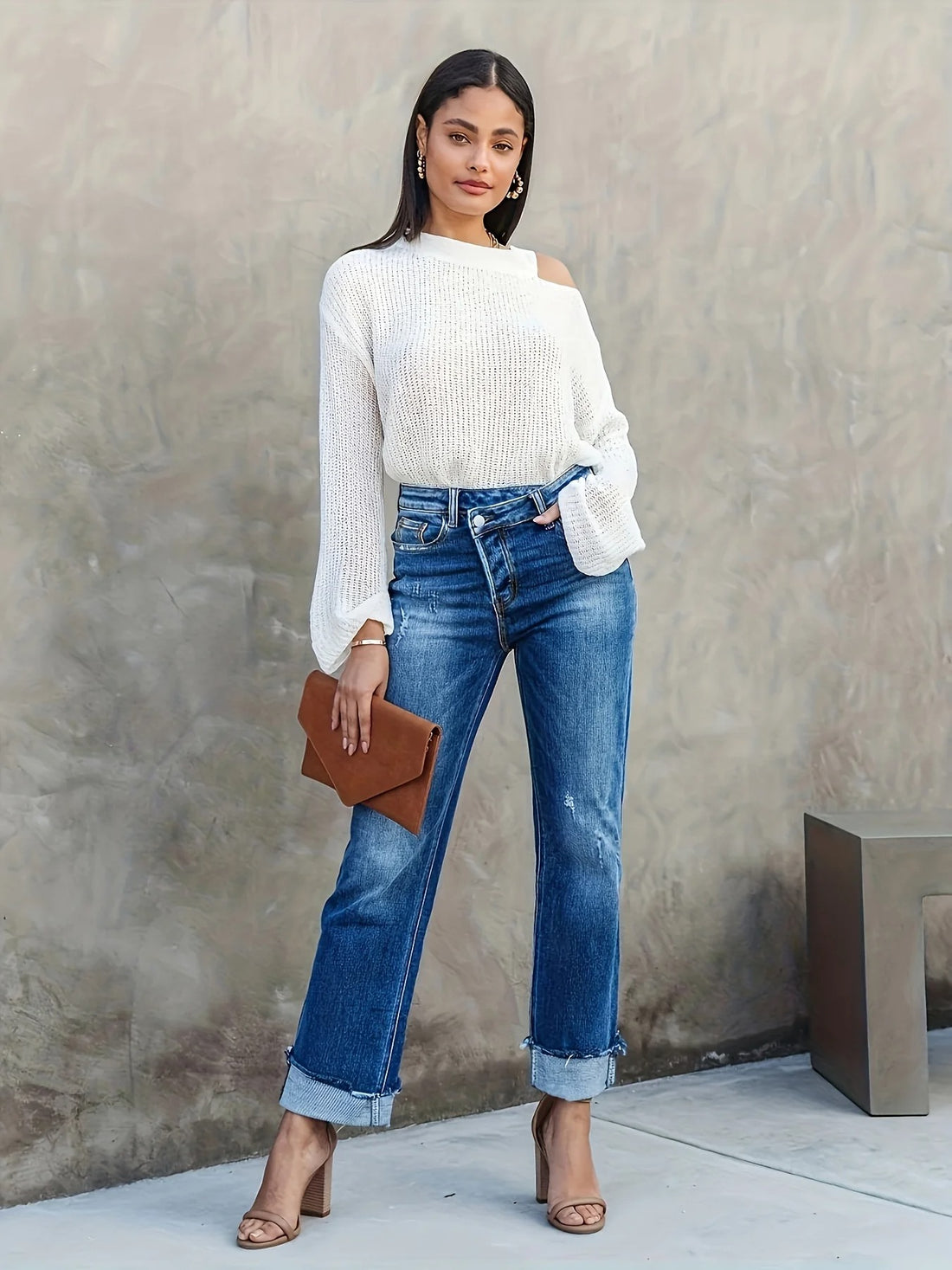 Annika - High-Waisted Jeans