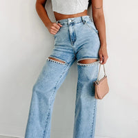 Daniella - High Waisted Ripped Jeans