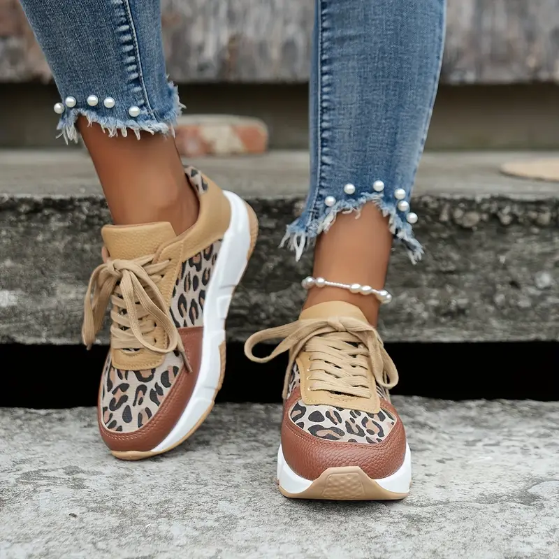 Kamila - Africa Leopard Comfort Lace Sneaker